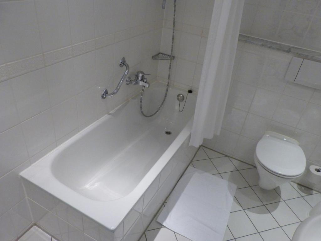 Schaperkrug Hotel Celle Kamer foto