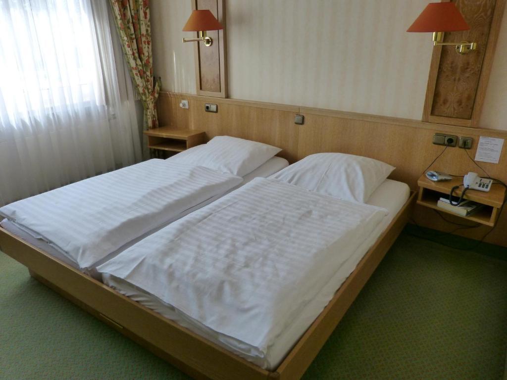 Schaperkrug Hotel Celle Kamer foto